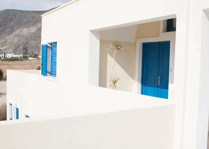 Hotell Irigeneia Perissa (Santorini)