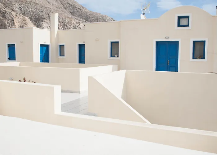 Irigeneia Perissa (Santorini)