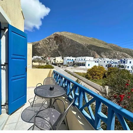 Irigeneia Perissa (Santorini)