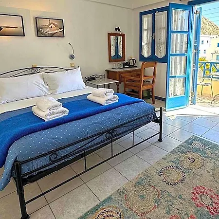 Irigeneia 4* Perissa (Santorini)