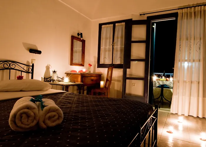 Hotel Irigeneia Perissa (Santorini)