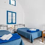 Irigeneia Perissa (Santorini)