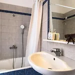 Hotell Irigeneia