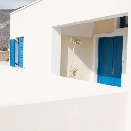 Hotell Irigeneia Perissa (Santorini)