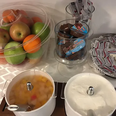 Hotel Irigeneia Perissa (Santorini)