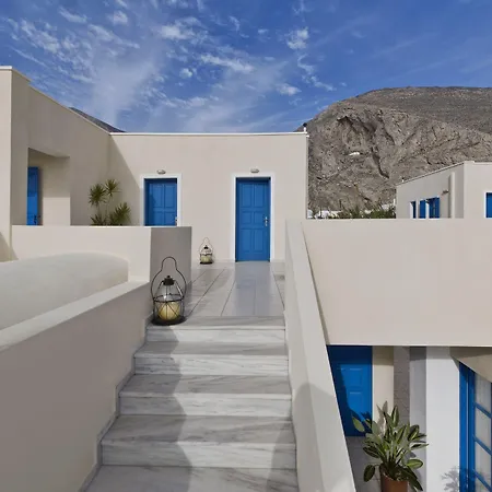 Irigeneia Hotel Perissa (Santorini)