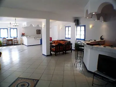 Irigeneia Hotell 4*